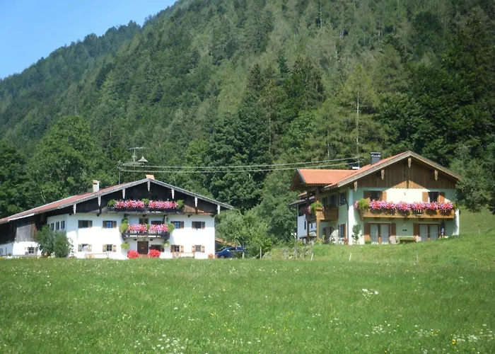 Bergerhof Zuhaus 사슈랑